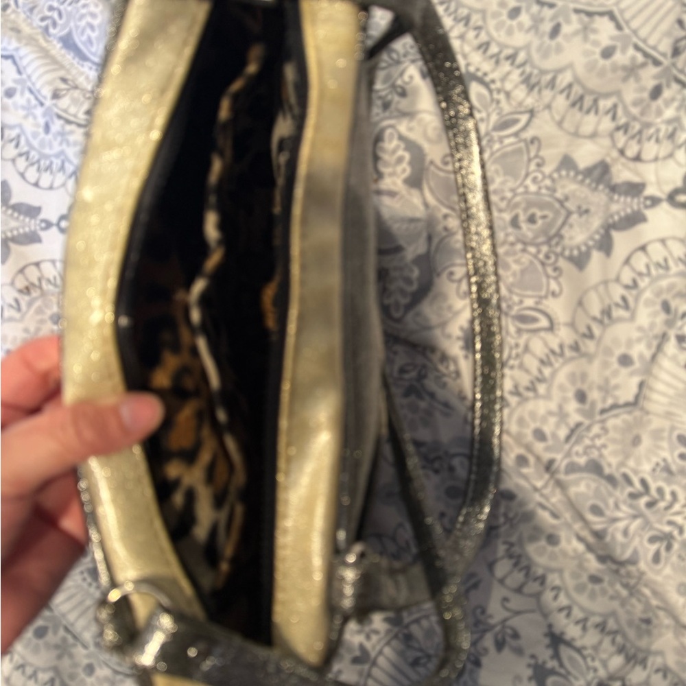 Trophy Queen Bag - Picture 5 of 7